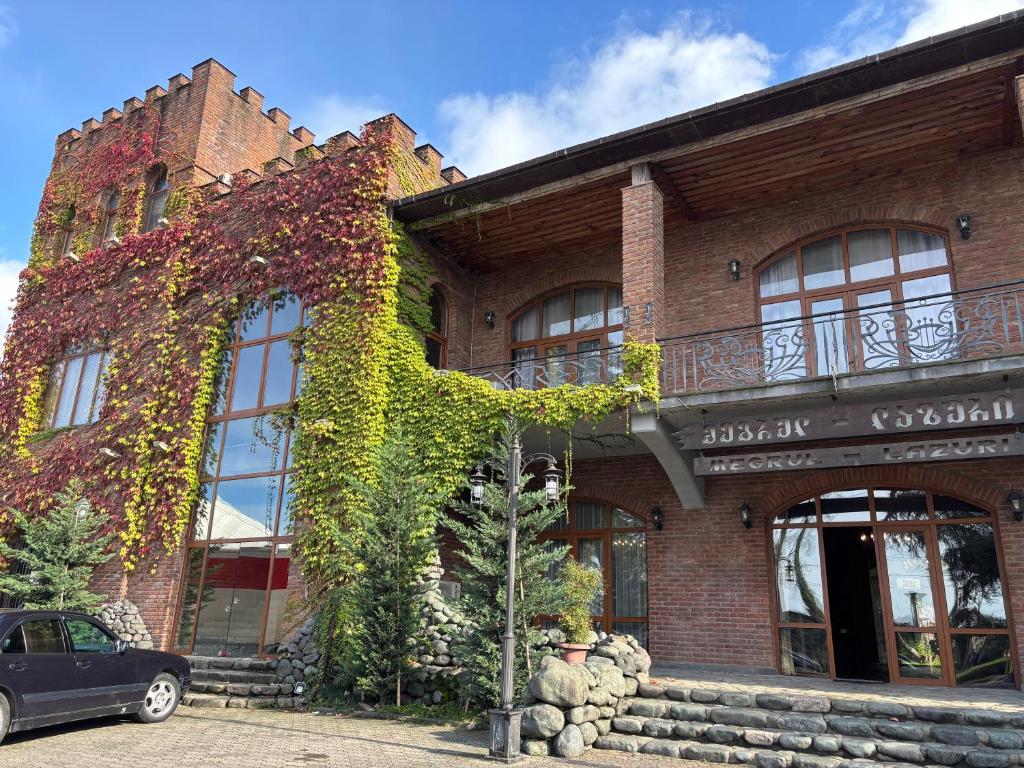 تصویر رستوران Megrul-Lazuri یکی از بهترین رستوران های باتومی
